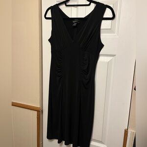 Sleeveless black bodycon dress EUC